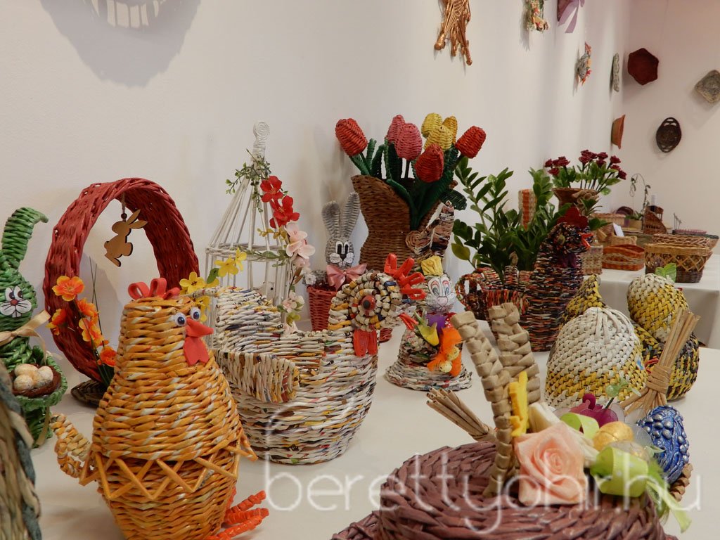 A berettyóújfalui papírfonó kör kiállítása 23